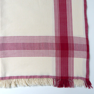 Queen Ivory and Red throw