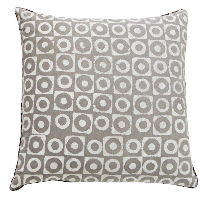 Ripple (1) cushion