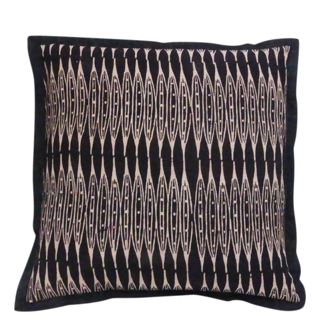Kuba cushion
